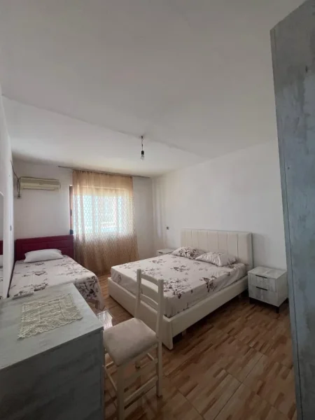 Tirane, jepet me qera apartament 1+1+Ballkon Kati 2, 500 €