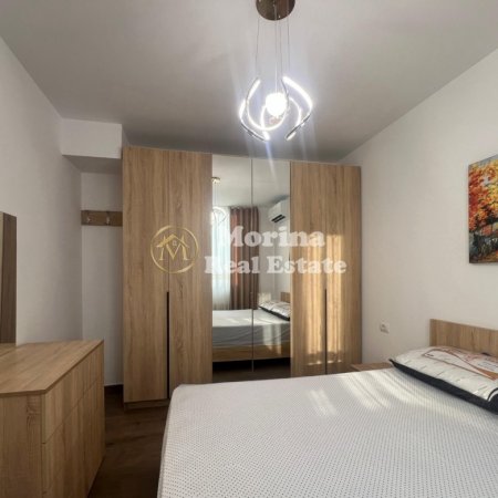 Tirane, jepet me qera apartament Kati 9, 40 m² 500 € (Sheshi Willson)