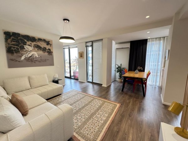 Tirane, jepet me qera apartament 2+1 Kati 5, 146 m² 1.350 € 