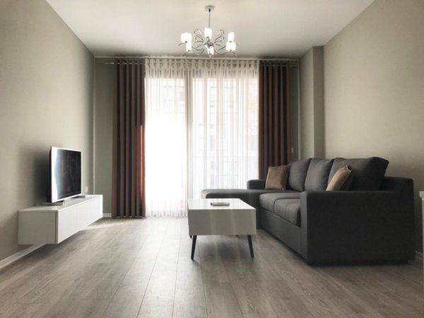 Tirane, jepet me qera apartament 2+1 Kati 4, 120 m² 600 € (rruga kongresi i manastirit)