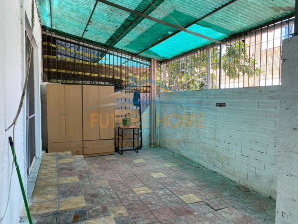 0683487469 Tirane, shitet garsonier  Kati 0, 43 m² 75.000 € (QSUT , Prane Shish)