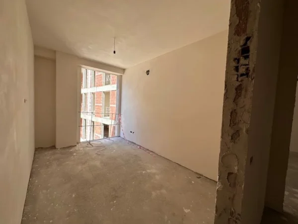 Tirane, shes apartament 2+1+Aneks+Ballkon Kati 2, 91 m² 155.000 € 