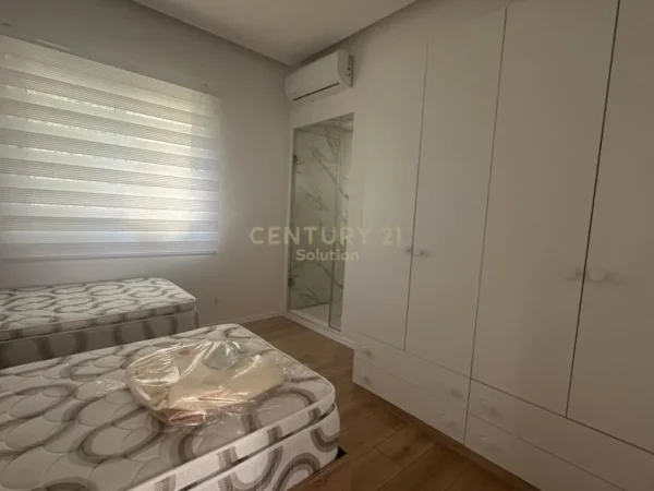 Tirane, jepet me qera Vile 2 Katshe Kati 2, 200 m² 2.500 € 