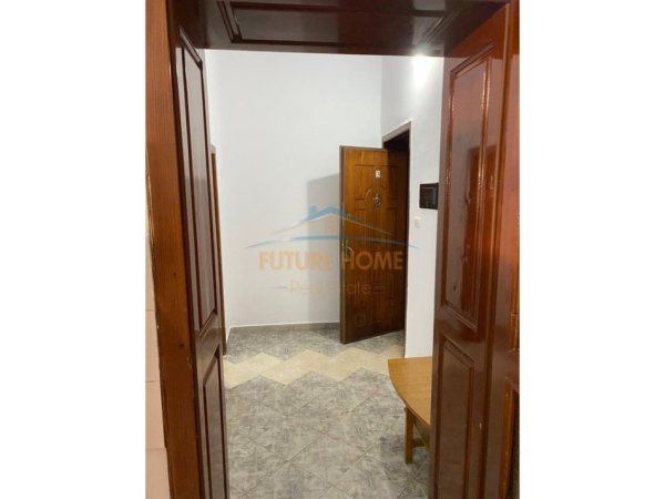 Tirane, shes garsonier 1+1 Kati 0, 43 m² 75.000 € (Prane QSUT)