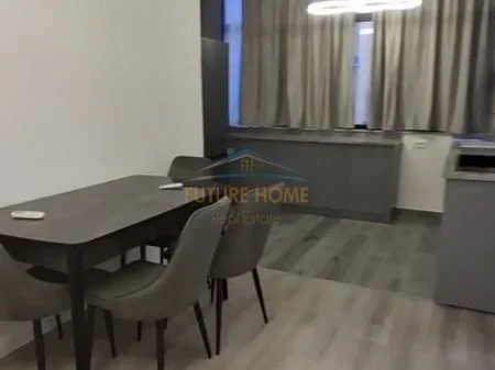 Tirane, jepet me qera apartament 1+1 Kati 2, 65 m² 650 € 