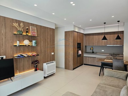 Tirane, jepet me qera apartament 2+1 Kati 6, 100 m² 750 € 