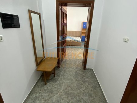Tirane, shitet garsonier 1+1 Kati 0, 52 m² 75.000 € (QSUT, prane SHISH)