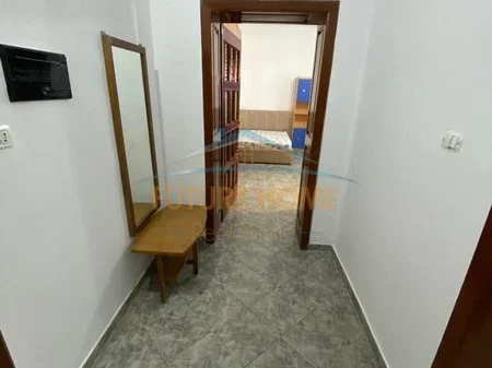 Tirane, shitet garsonier 1+1 Kati 0, 52 m² 75.000 € (QSUT, prane SHISH)