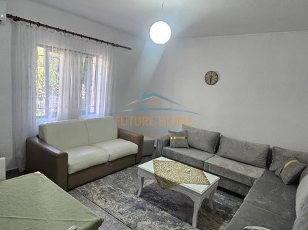 Tirane, jepet me qera apartament 1+1 Kati 1, 60 m² 500 € 