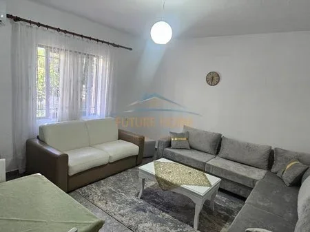 Tirane, jepet me qera apartament 1+1 Kati 1, 60 m² 500 € 