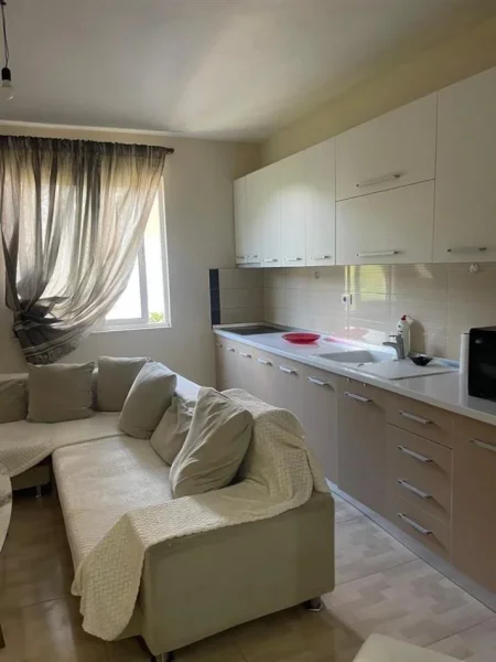 Tirane, shitet apartament 2+1+Ballkon Kati 6, 87 m² 230.000 € (PAZARI I RI)