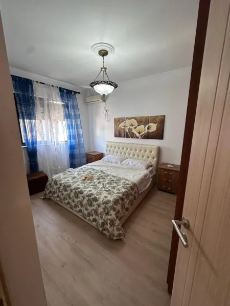 Tirane, shitet apartament 2+1 Kati 4, 65 m² 147.000 € (Rruga Bardhyl)