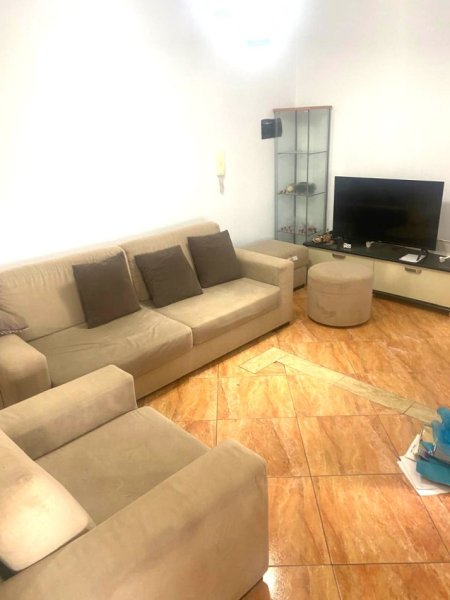 🏠JEPET ME QERA SUPER APARTAMENT 2+1 TEK MATERNITETI I RI , BRRYL  500 €uro