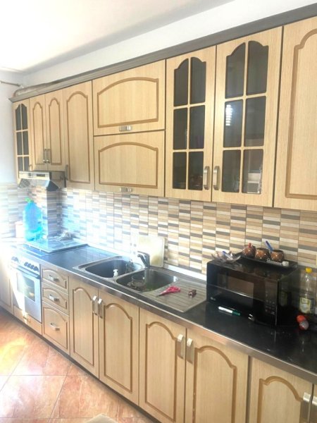 🏠JEPET ME QERA SUPER APARTAMENT 2+1 TEK MATERNITETI I RI , BRRYL  500 €uro