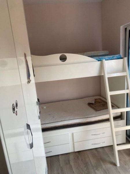 🏠JEPET ME QERA SUPER APARTAMENT 2+1 TEK MATERNITETI I RI , BRRYL  500 €uro