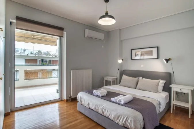 Tirane, jepet me qera apartament 3+1+Ballkon Kati 3, 145 m² 1.800 € (liqeni i thate)