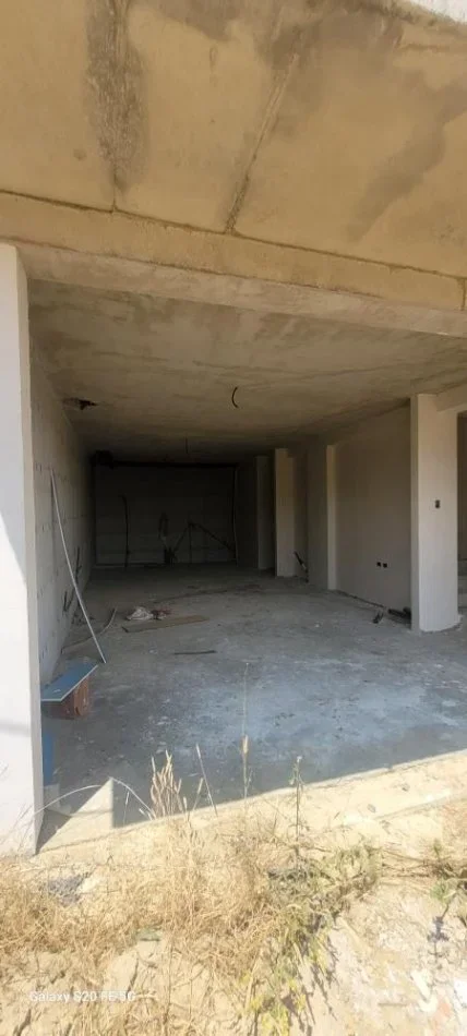 Tirane, shitet apartament , 202 m² 520.000 € 