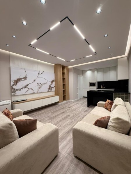 Tirane, jepet me qera apartament 1+1 Kati 1, 70 m² 600 € 