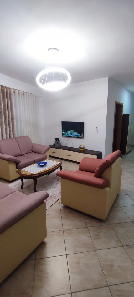 Tirane, jepet me qera apartament 1+1 Kati 1, 60 m² 510 € (Rruga Ndre Mjeda)