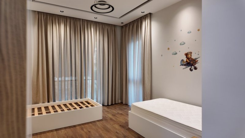 Tirane, jepet me qera Vile 2+1 Kati 2, 190 m² 1.000 € (Rruga Dalip Topi, ID: 530581008-17)