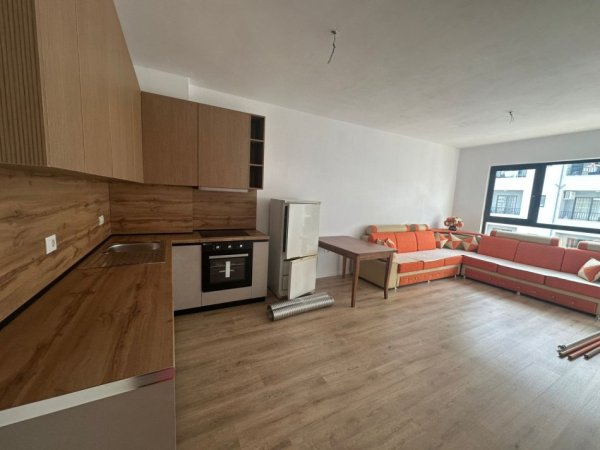Tirane, jepet me qera apartament 1+1 Kati 5, 60 m² 300 € (Kamez)