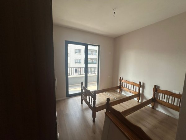 Tirane, jepet me qera apartament 1+1 Kati 5, 60 m² 300 € (Kamez)