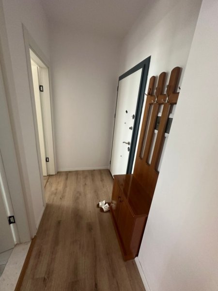 Tirane, jepet me qera apartament 1+1 Kati 5, 60 m² 300 € (Kamez)