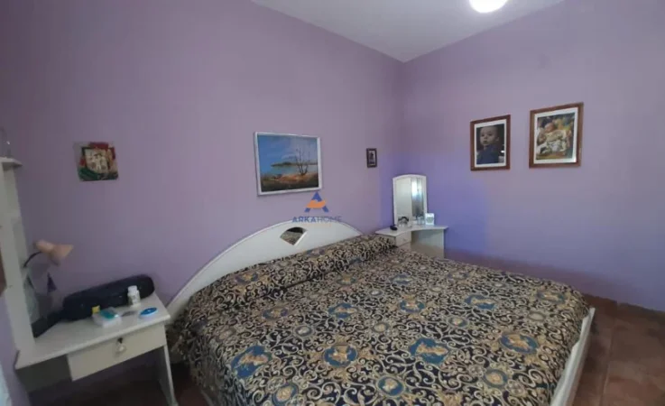 Tirane, shitet apartament 2+1+Ballkon Kati 5, 11 m² 170.000 € (PRANE BAR ARTISTIT,SPITALET)