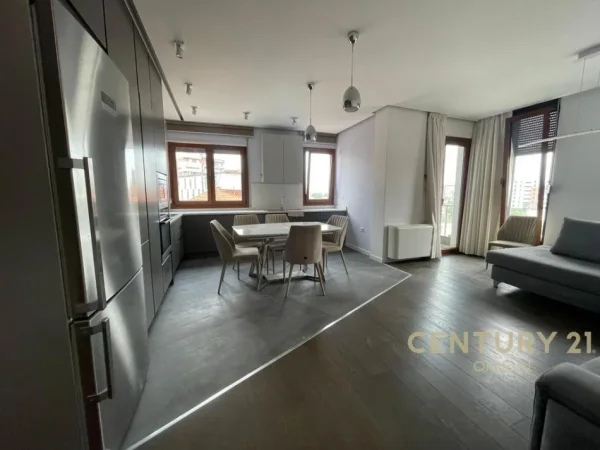 Tirane, jepet me qera apartament 2+1 Kati 4, 80 m² 650 € (Astir)