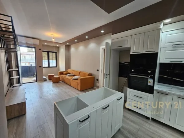 Tirane, shitet apartament 1+1 Kati 9, 77 m² 125.000 € (Astir)