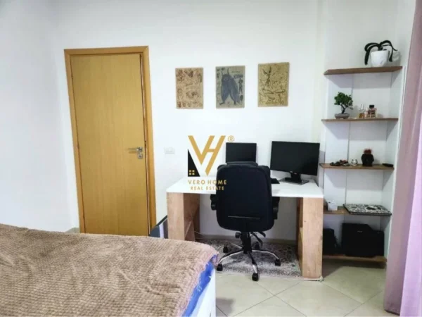 Vlore, shitet apartament 1+1+Ballkon Kati 9, 74 m² 125.000 € (VLORE)