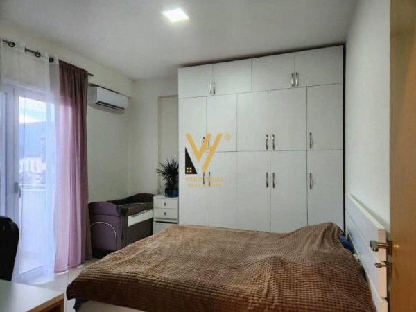 Vlore, shitet apartament 1+1+Ballkon Kati 9, 74 m² 125.000 € (VLORE)