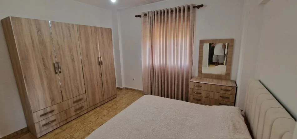 Tirane, jepet me qera apartament 2+1 Kati 4, 78 m² 550 € (Don Bosko)
