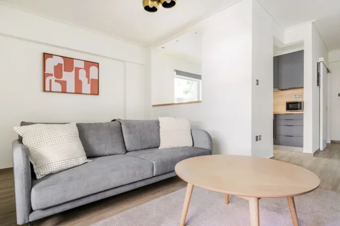 Tirane, jepet me qera apartament 1+1+Ballkon Kati 3, 60 m² 600 € (kodra e diellit)