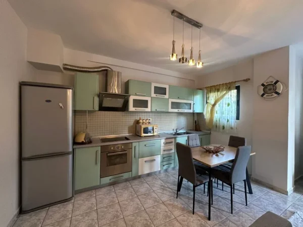 Durres, shitet apartament 1+1+Ballkon Kati 1, 71 m² 89.200 € (Mbrapa Hotel Pinea)