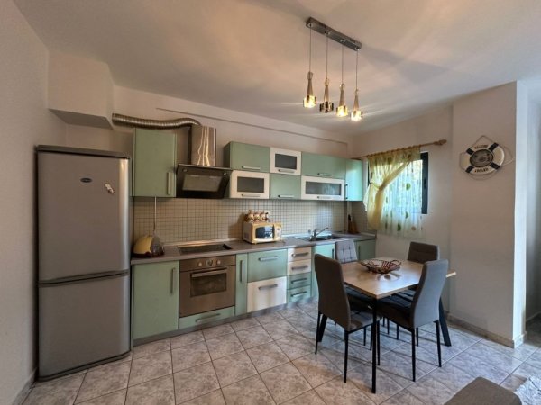 Tirane, shitet apartament 1+1+Ballkon Kati 1, 71 m² 89.200 € (Mbrapa Hotel Pinea)