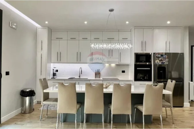 shitet apartament 3+1+Ballkon , 149 m² 415.000 €