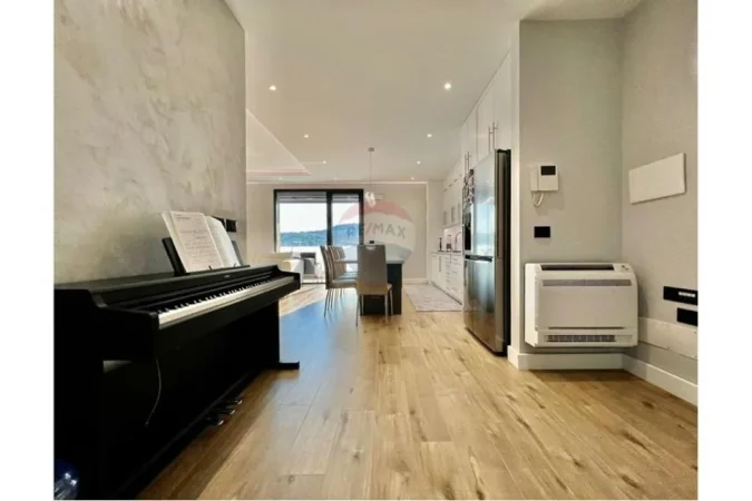 shitet apartament 3+1+Ballkon , 149 m² 415.000 €