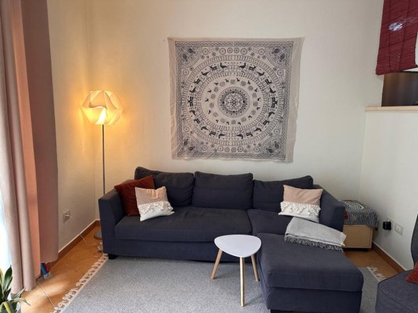 Tirane, shes apartament 1+1+Ballkon Kati 2, 65 m² 150.000 € (Rruga Mihal Grameno)