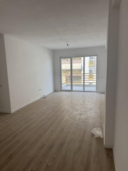 Okazion Tirane, shes apartament 1+1+Aneks+Ballkon Kati 5, 76 m² 123000 € (Rr. Dritan Hoxha)