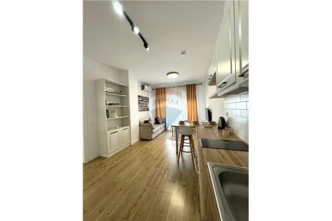 Tirane, jepet me qera apartament 1+1, pranë Pazarit të Ri, 600 €