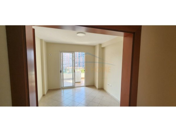 Tirane, shitet apartament 2+1 Kati 4, 110 m² 135.000 € 
