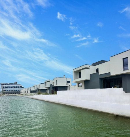Gjiri Lalezit | Hamallaj, shitet apartament duplex 2+1+Ballkon , 96 m² 264.000 € (Turquoise Marina)