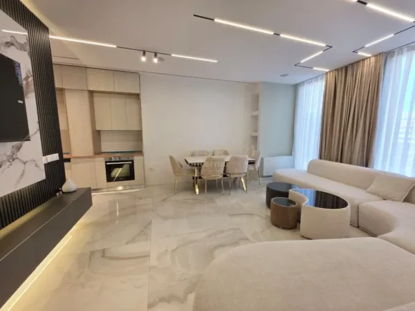 Tirane, shitet apartament 2+1+Aneks+Ballkon Kati 4, 119 m² 250.000 € (Bulevardi i Ri)