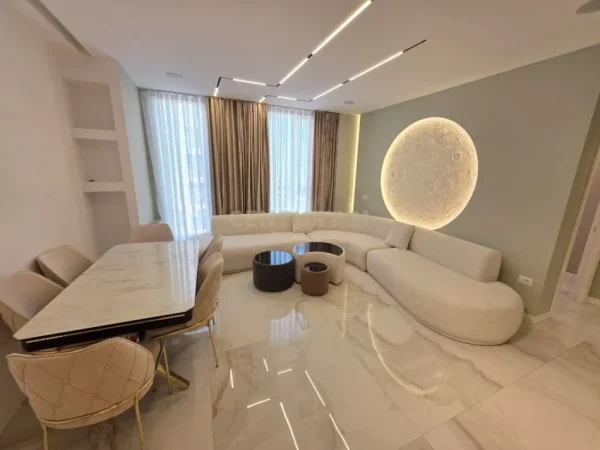 Tirane, shitet apartament 2+1+Aneks+Ballkon Kati 4, 119 m² 250.000 € (Bulevardi i Ri)