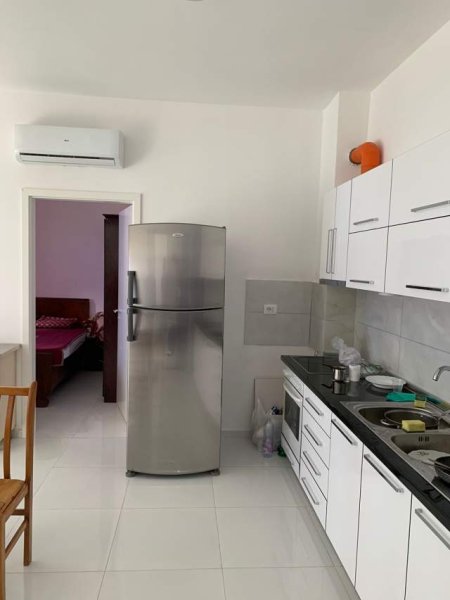 Tirane, jepet me qera apartament 2+1+BLK Kati 3, 80 m² 37.000 Leke (Ali Dem Kompleksi Mangalem.)