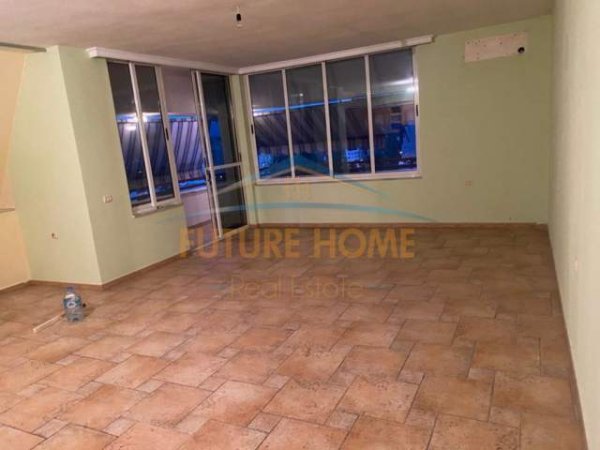 Tirane, jepet me qera ambient  Kati 6, 140 m² 500 Euro (LIQENI)