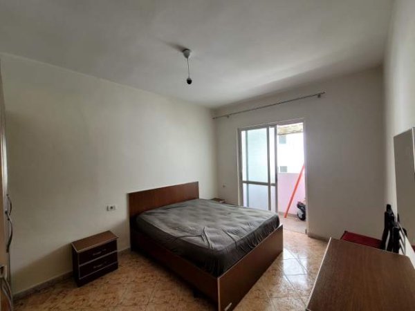 Tirane, shitet apartament 1+1+BLK Kati 3, 62 m² 77.000 Euro (shkolla e bashkuar)