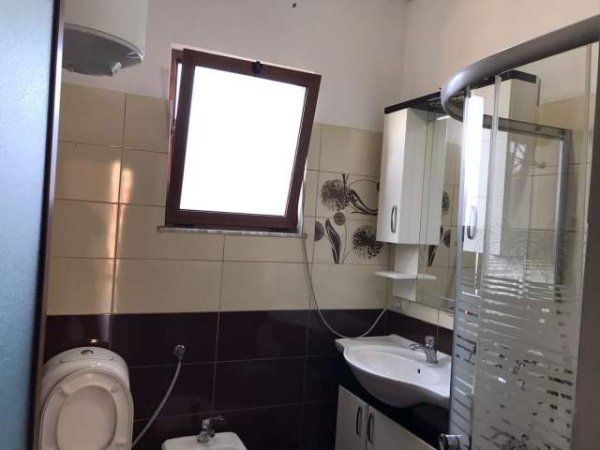 Tirane, jepet me qera apartament 2+1+A+BLK Kati 2, 80 m² 310 Euro (5 maji)