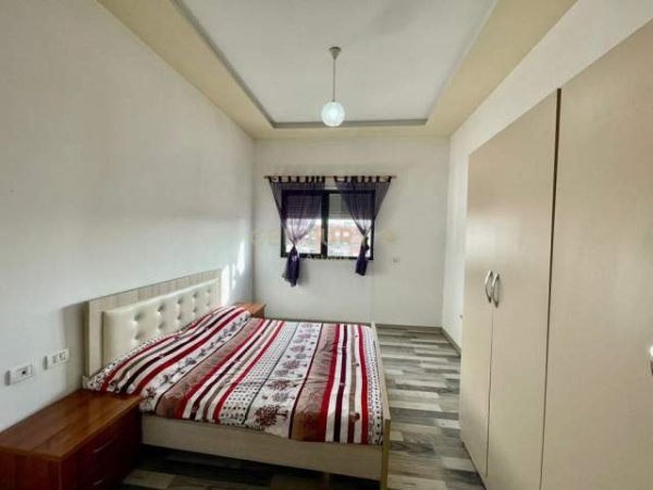Tirane, jepet me qera apartament 2+1+BLK Kati 9, 130 m² 350 Euro (Rruga Teodor Keko, Astir)